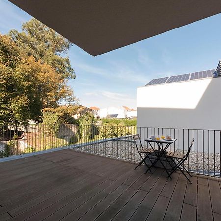 Lovelystay - Primrose 2Br Flat With Free Parking, Ac And Balcony ポルト エクステリア 写真