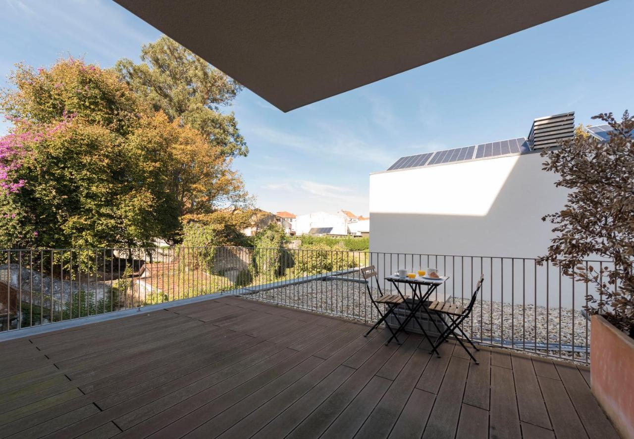 Lovelystay - Primrose 2Br Flat With Free Parking, Ac And Balcony ポルト エクステリア 写真