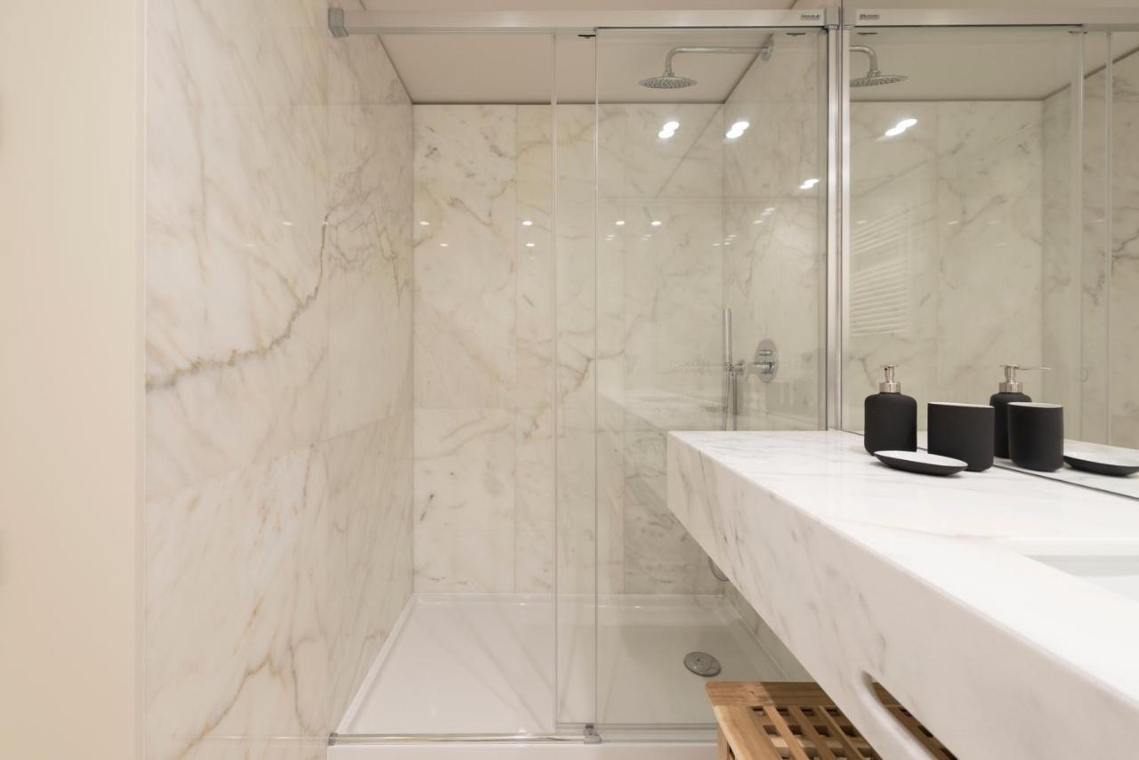 Lovelystay - Primrose 2Br Flat With Free Parking, Ac And Balcony ポルト エクステリア 写真