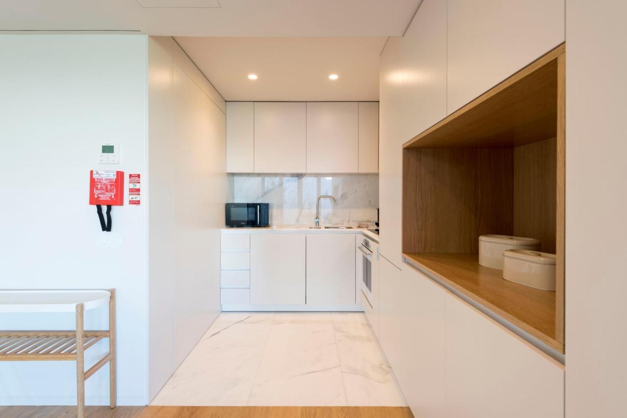 Lovelystay - Primrose 2Br Flat With Free Parking, Ac And Balcony ポルト エクステリア 写真